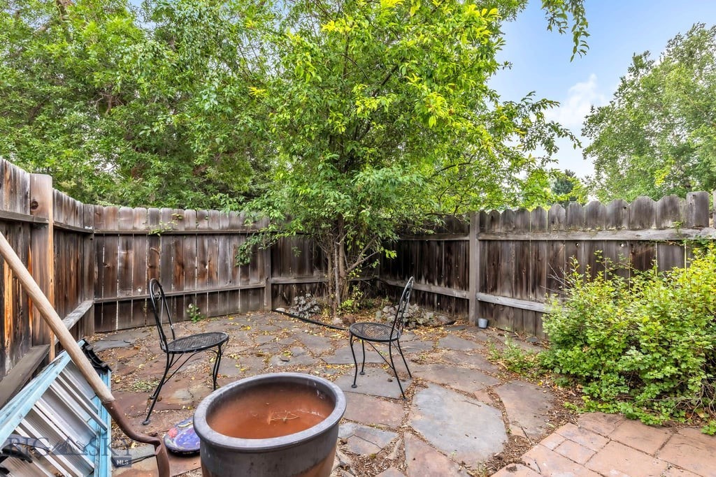 1411 S Rouse Avenue Property Photo 47
