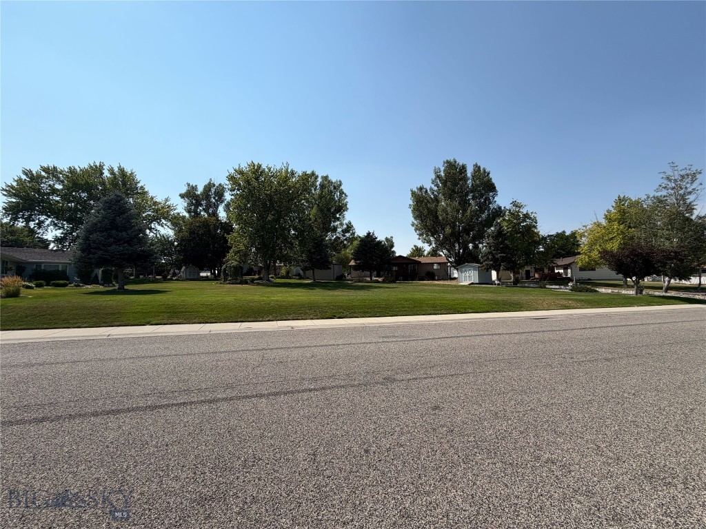 Tbd Interlachen Lot 8b Drive Property Photo 1