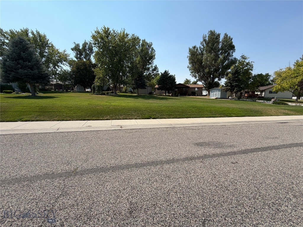Tbd Interlachen Lot 8b Drive Property Photo 3