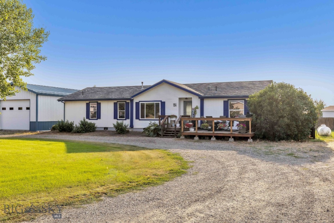 51 Topaz Property Photo 1