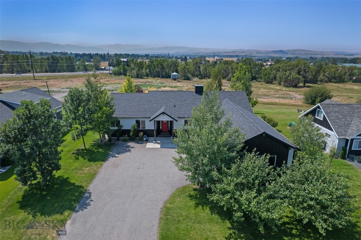 32 Mint Trail Property Photo 1