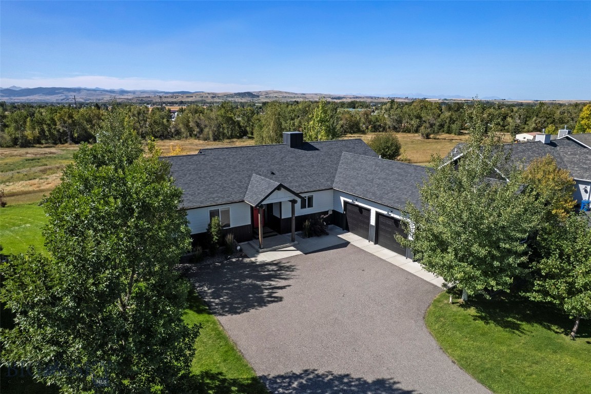 32 Mint Trail Property Photo 1