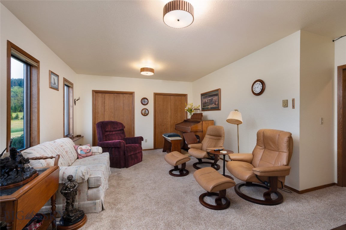 3250 Big Bear Road Property Photo 7