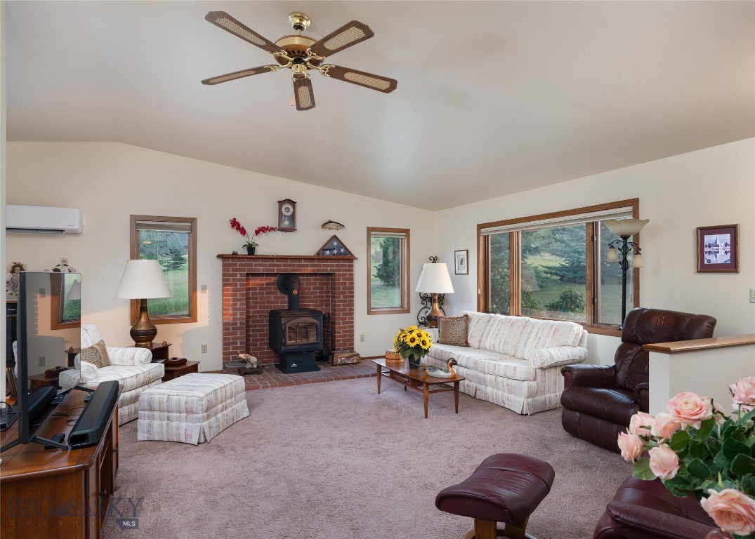 3250 Big Bear Road Property Photo 19