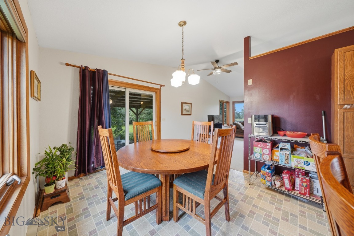 410 Coulee Drive Property Photo 5