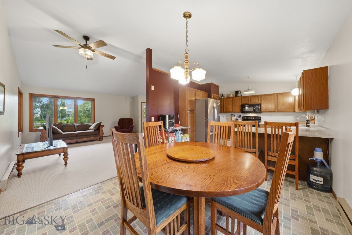 410 Coulee Drive Property Photo 6