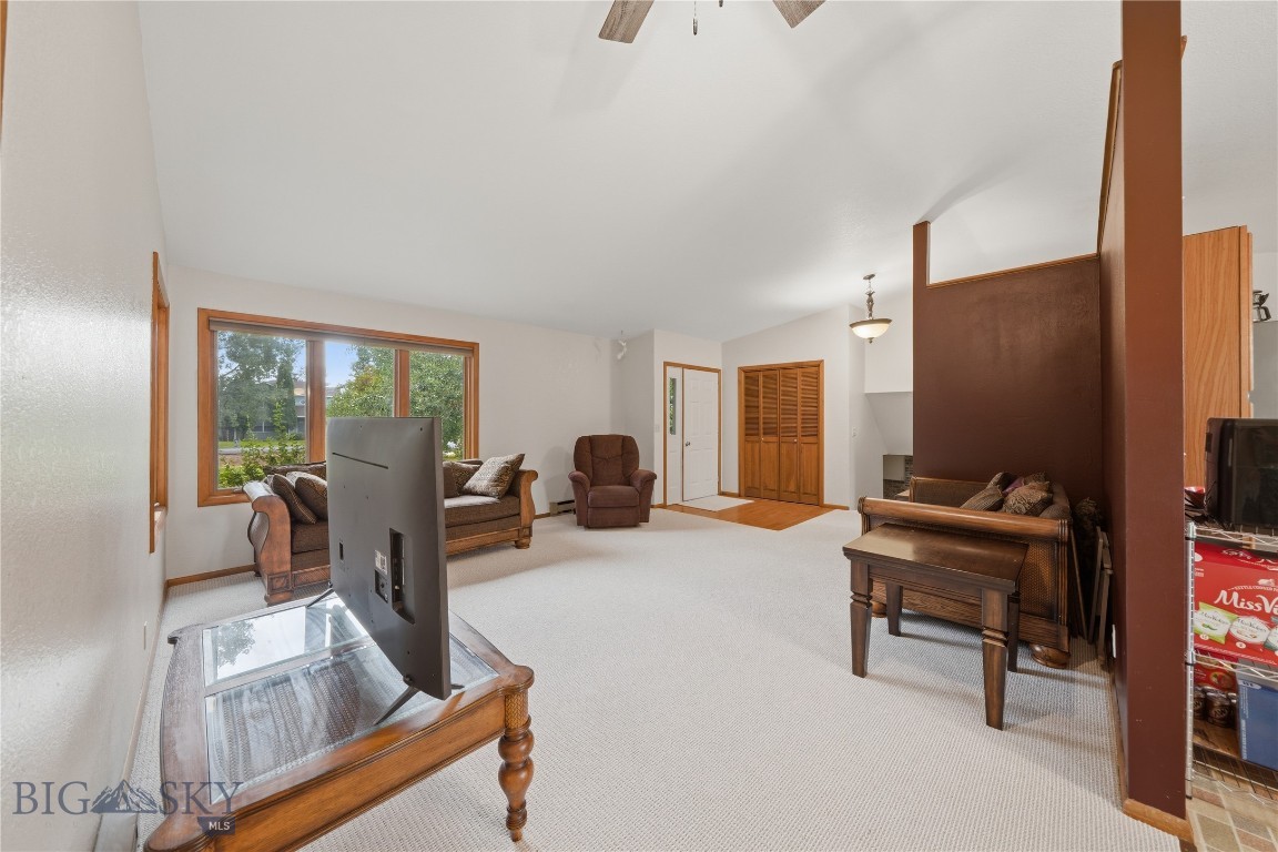 410 Coulee Drive Property Photo 8