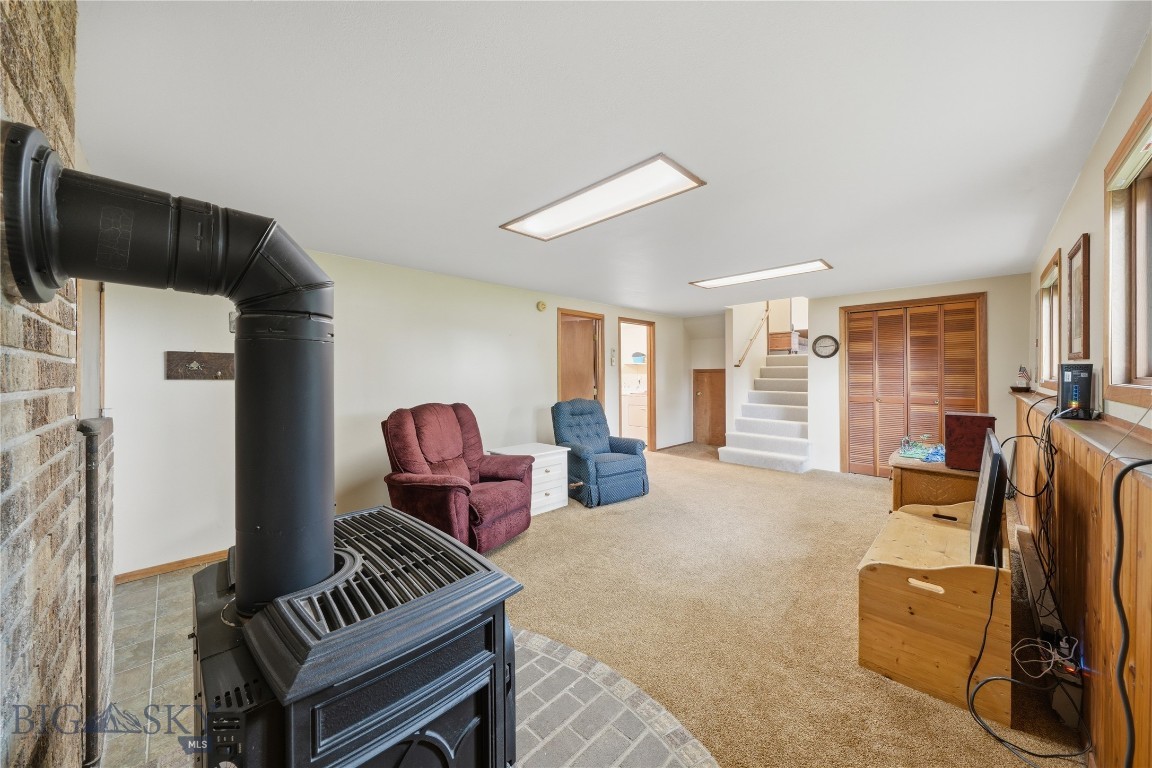 410 Coulee Drive Property Photo 23