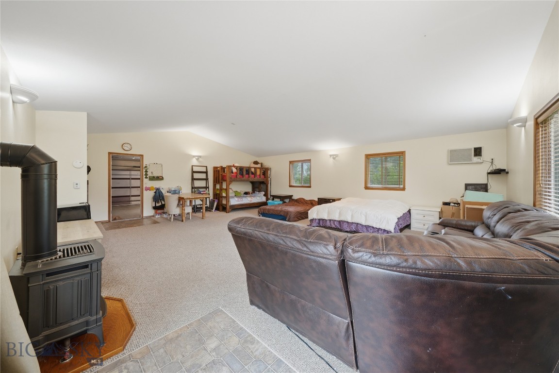 410 Coulee Drive Property Photo 28