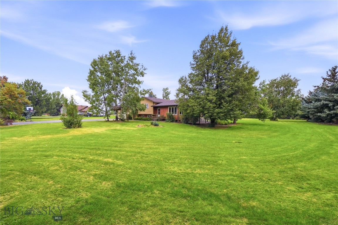 410 Coulee Drive Property Photo 37