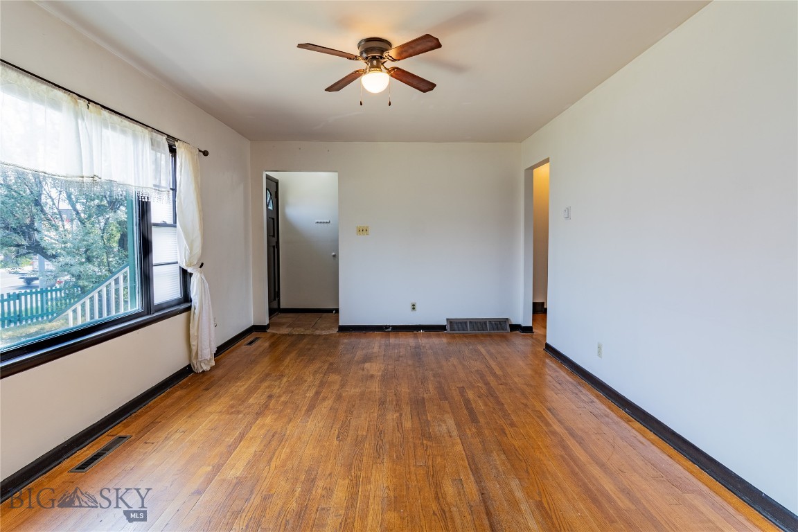 1920 Dewey Boulevard Property Photo 6