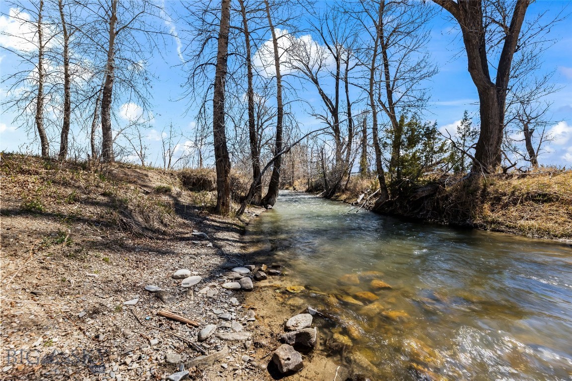 460 Lower Deep Creek Road Property Photo 3