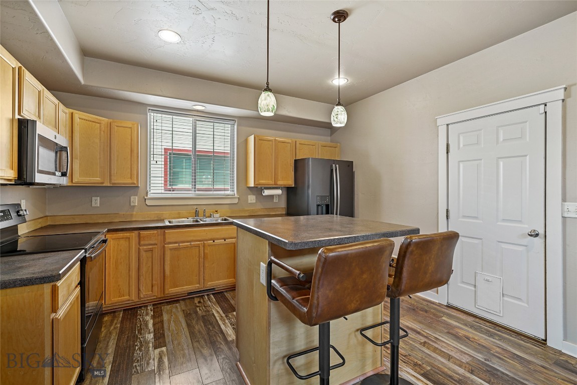 3911 Bosal Street Property Photo 12