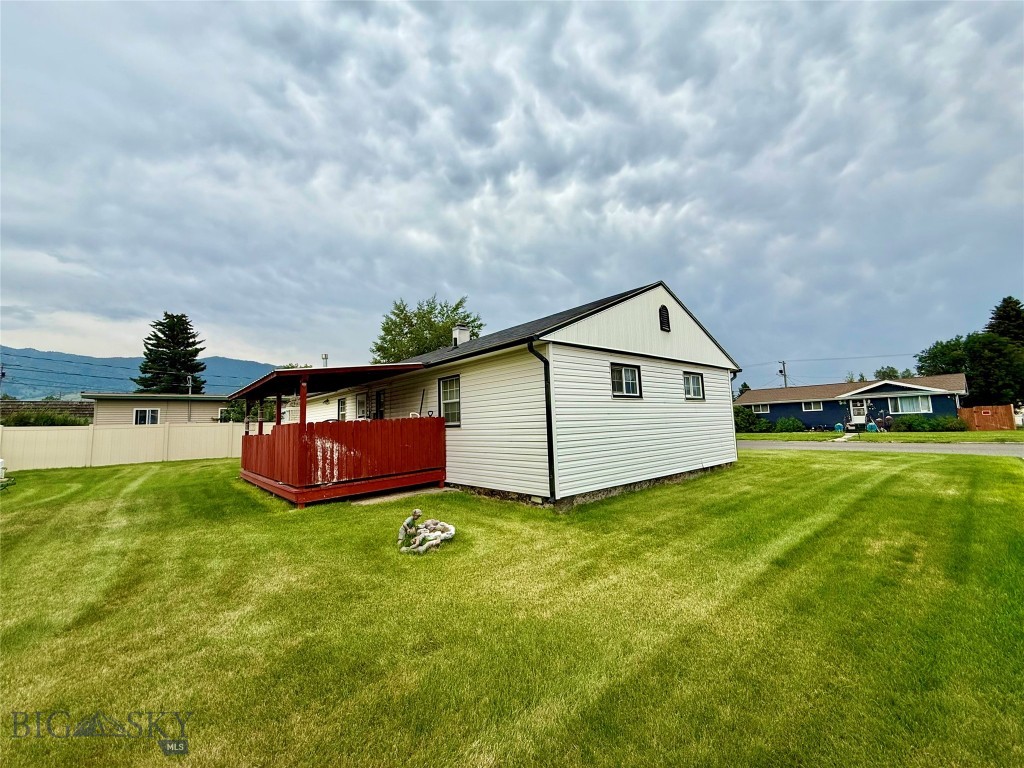 2309 Ottawa Street Property Photo 19