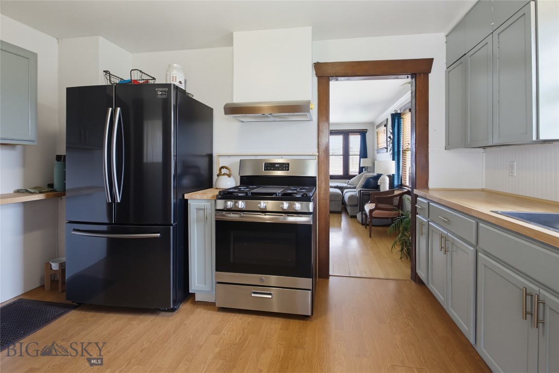 1727 Phillips Property Photo 10