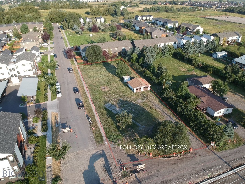 2315 N 27th Ave. Property Photo 1