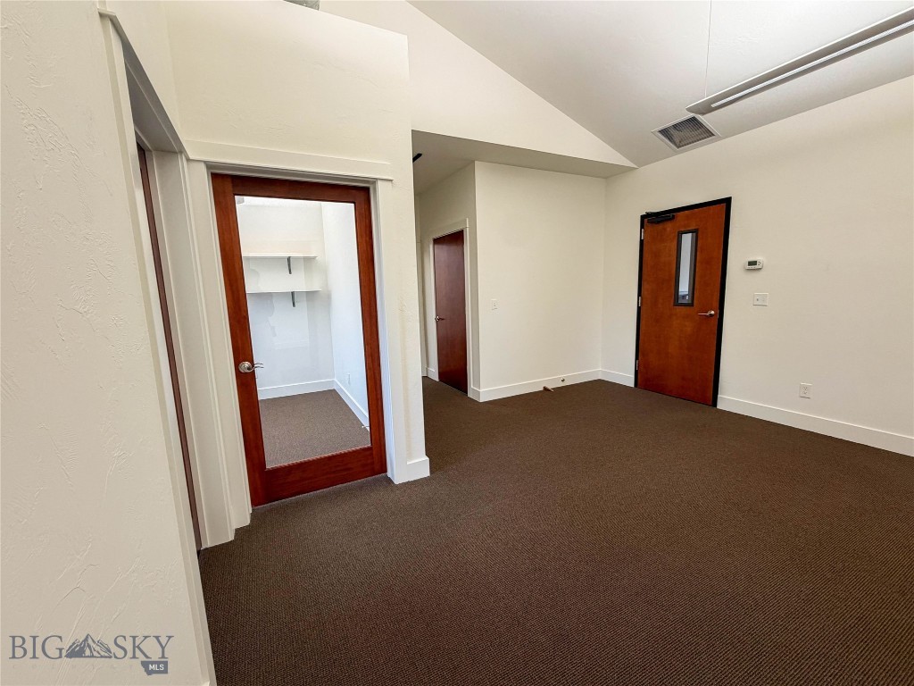 3805 Valley Commons Drive 12 Property Photo 8