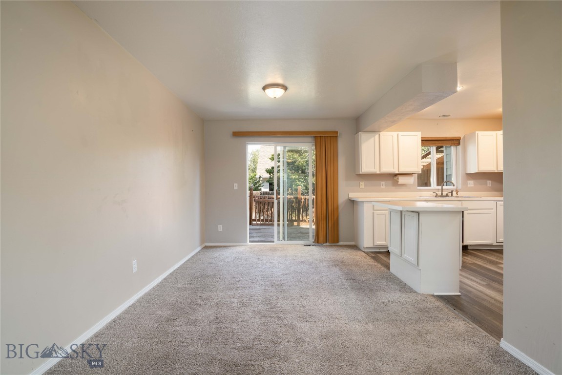 3607 Laredo Property Photo 6