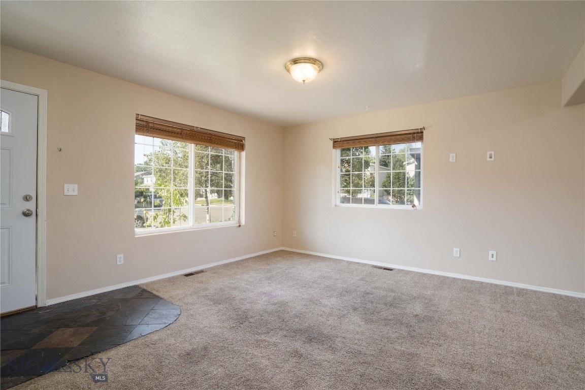 3607 Laredo Property Photo 7