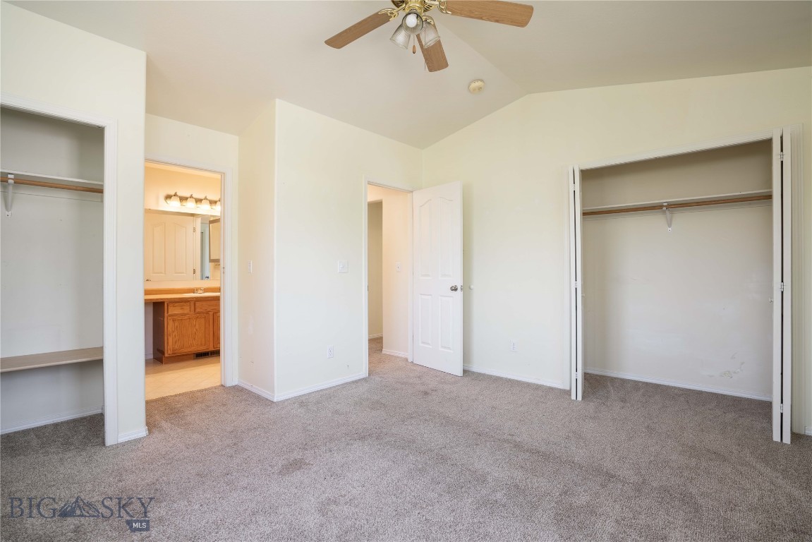 3607 Laredo Property Photo 11