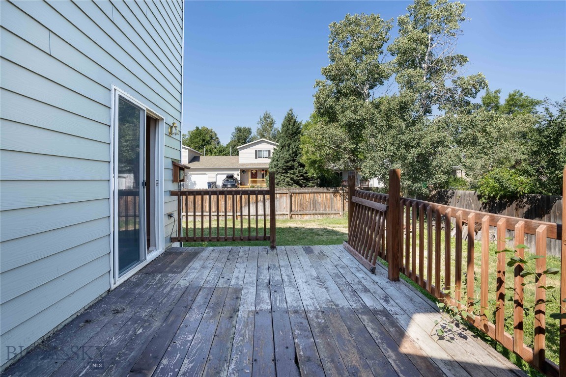 3607 Laredo Property Photo 15