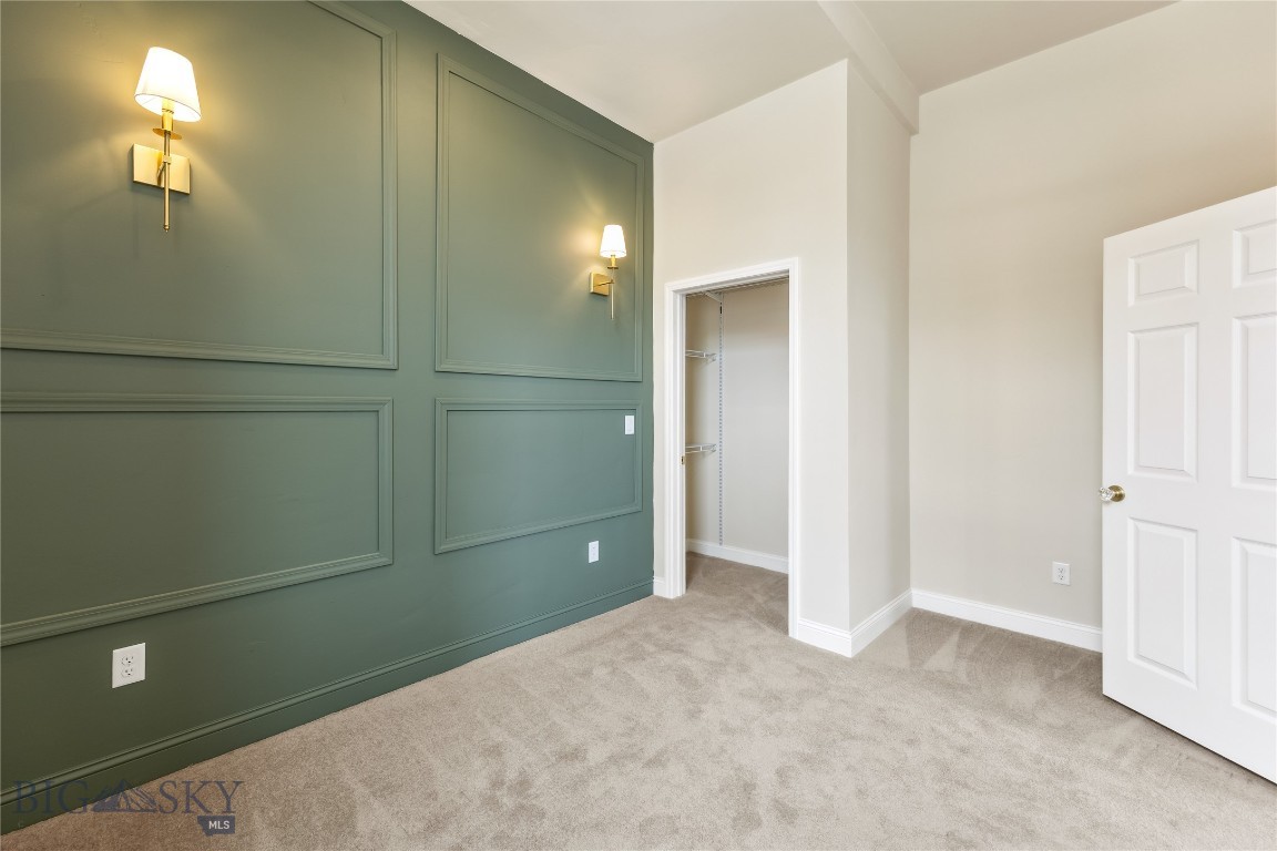 140 W Park Property Photo 15