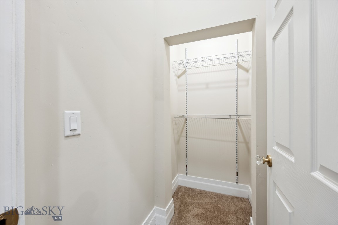 140 W Park Property Photo 57