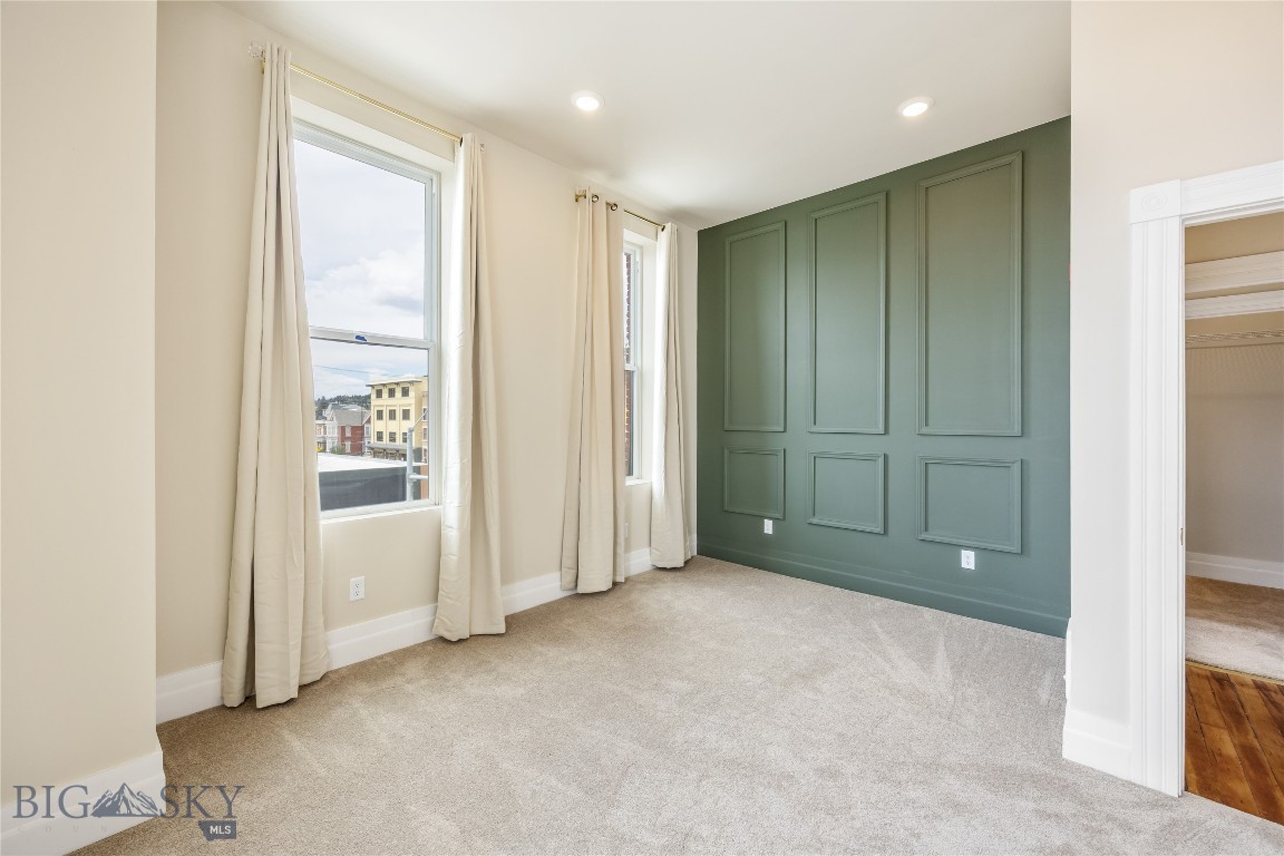 140 W Park Property Photo 84