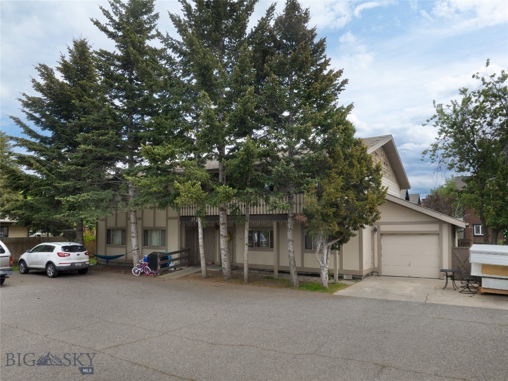 1720 W Olive Street Property Photo 4