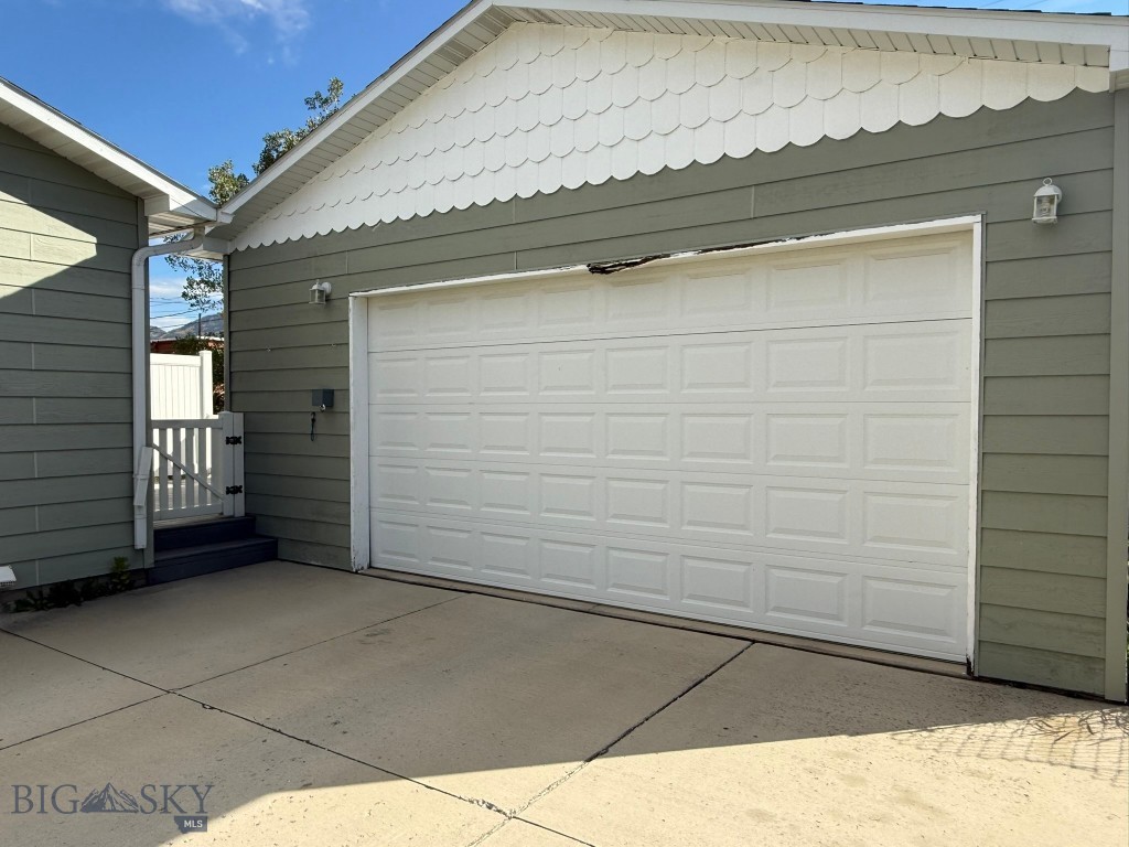 1856 Phillips Avenue Property Photo 24