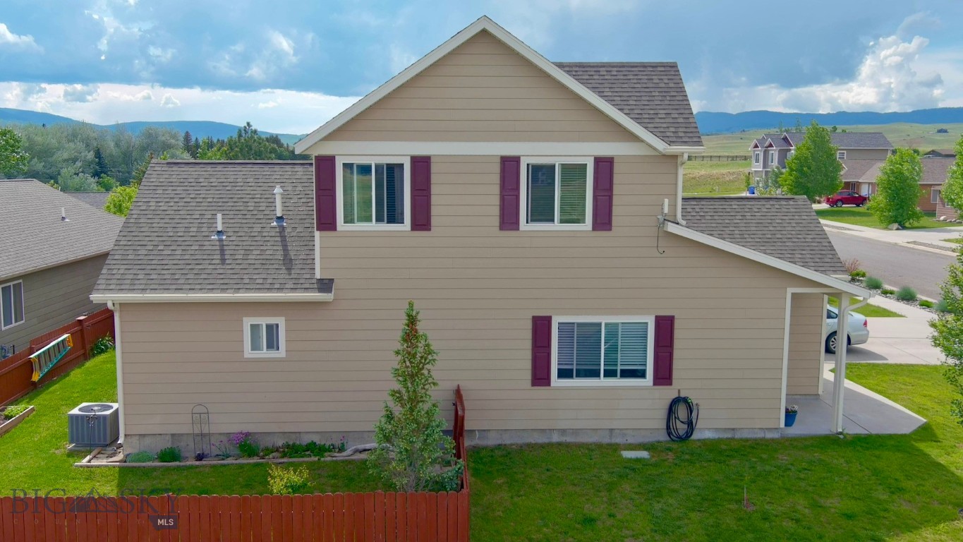 1024 Prairie Property Photo 11