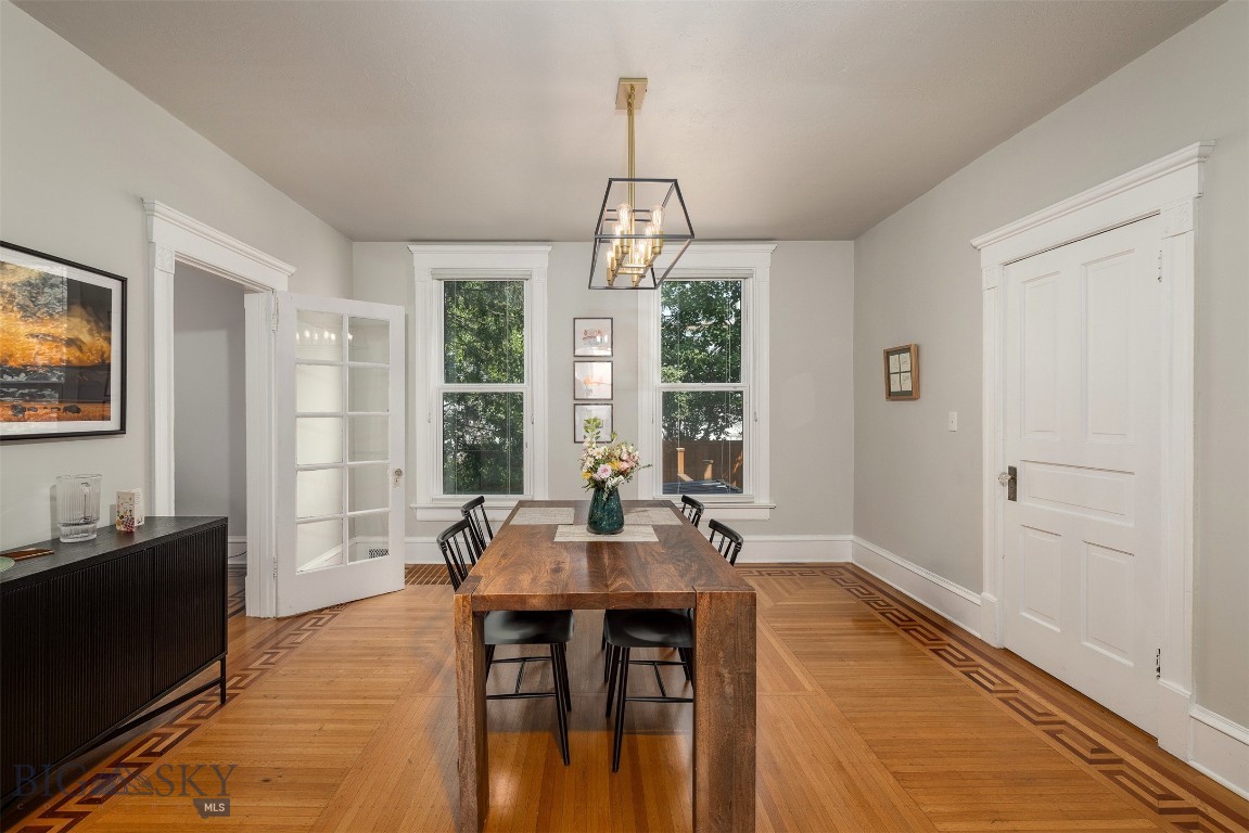 320 S Willson Avenue Property Photo 6