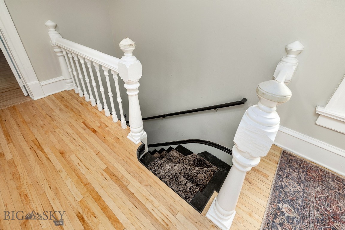 320 S Willson Avenue Property Photo 25