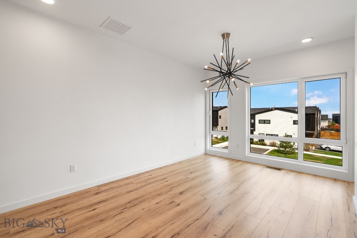 2723 W Graf Street B Property Photo 17