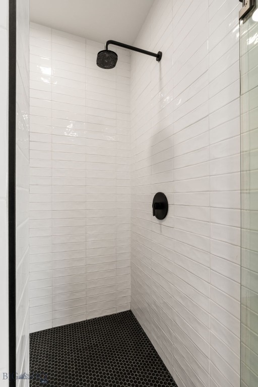2723 W Graf Street B Property Photo 62