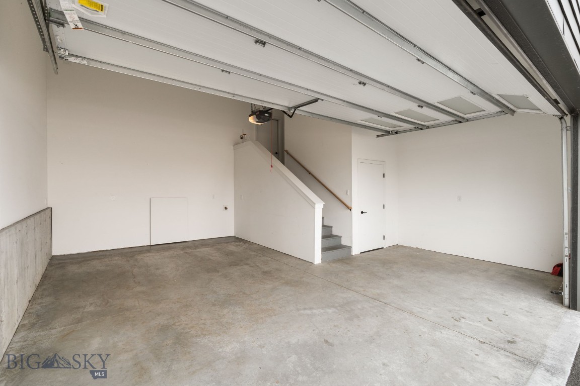 2723 W Graf Street B Property Photo 72
