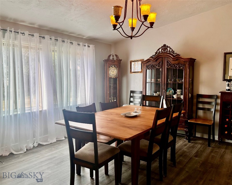 6218 Shadow Circle Property Photo 18