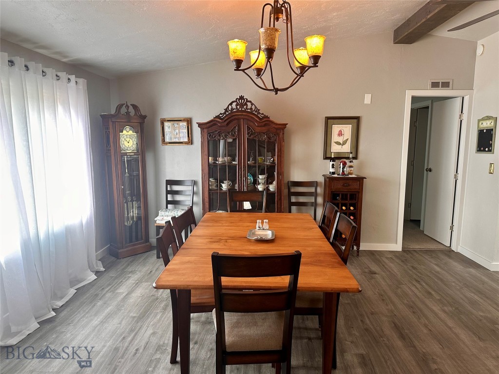 6218 Shadow Circle Property Photo 19