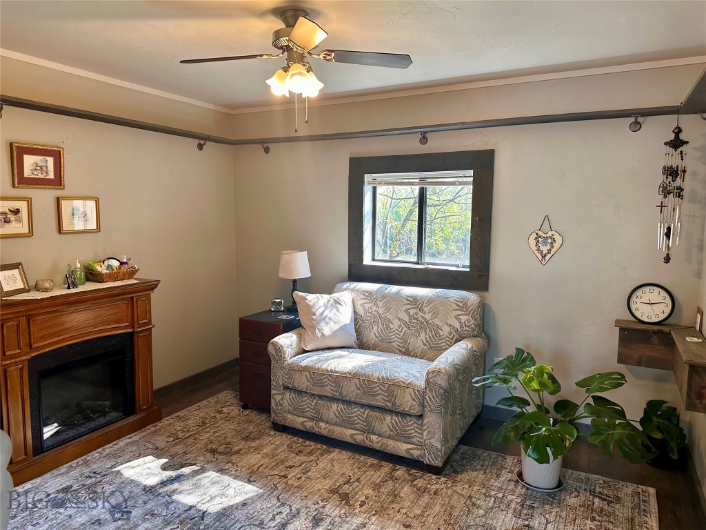 6218 Shadow Circle Property Photo 33