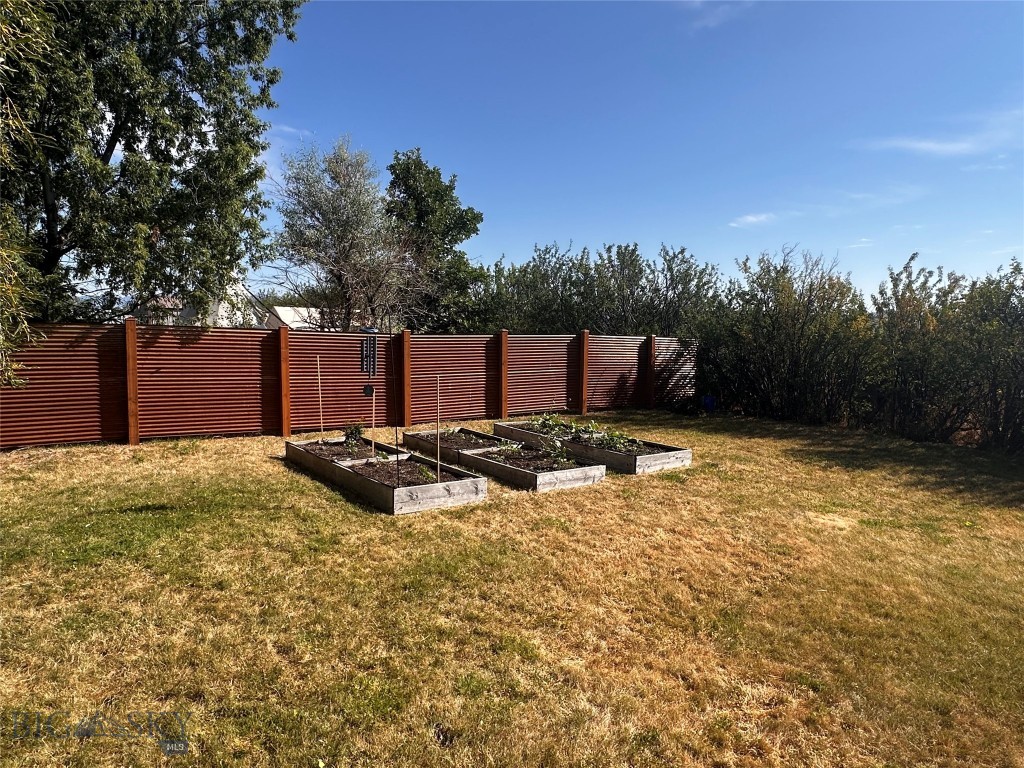 6218 Shadow Circle Property Photo 45