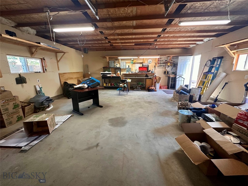 6218 Shadow Circle Property Photo 49