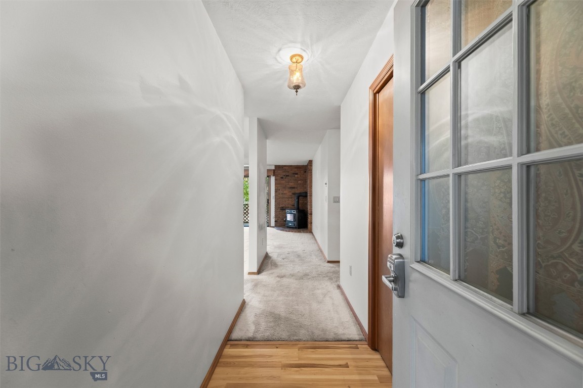 1703 W Olive 9 Property Photo 4