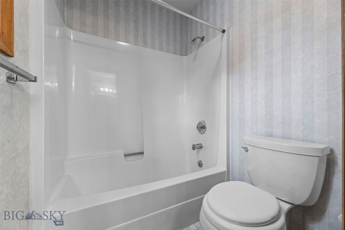 1703 W Olive 9 Property Photo 25