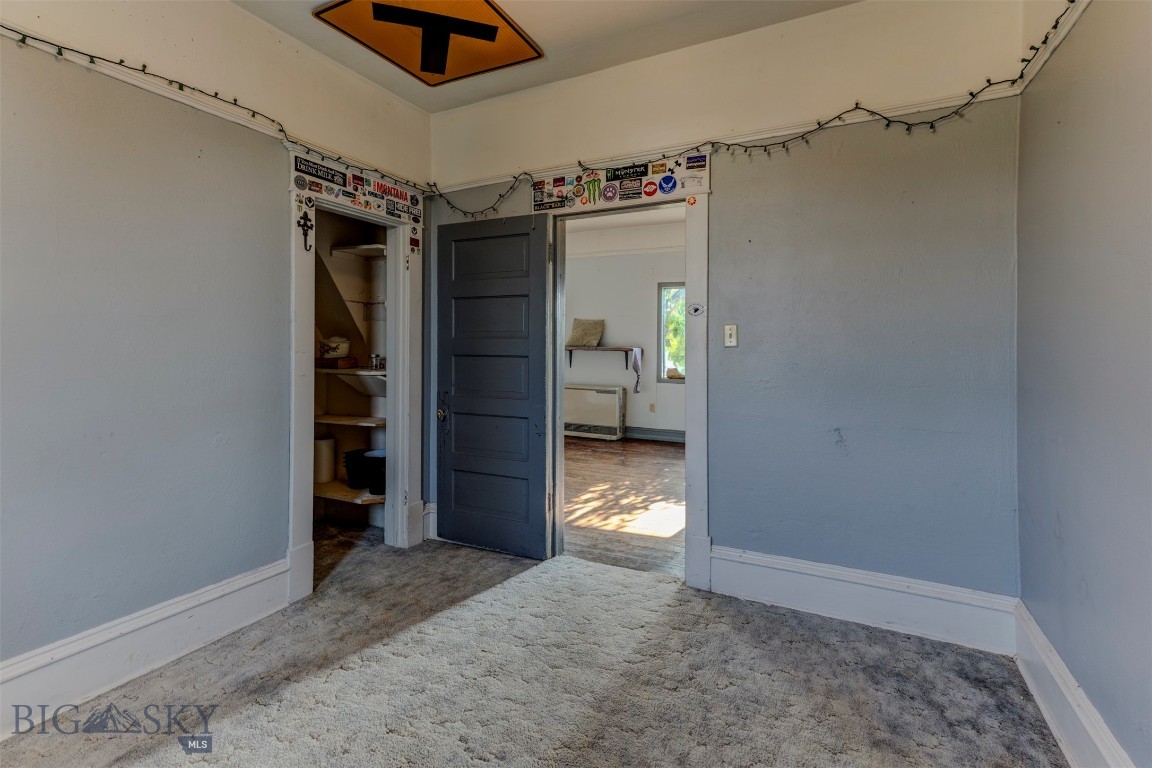 110 3rd Street W Property Photo 18