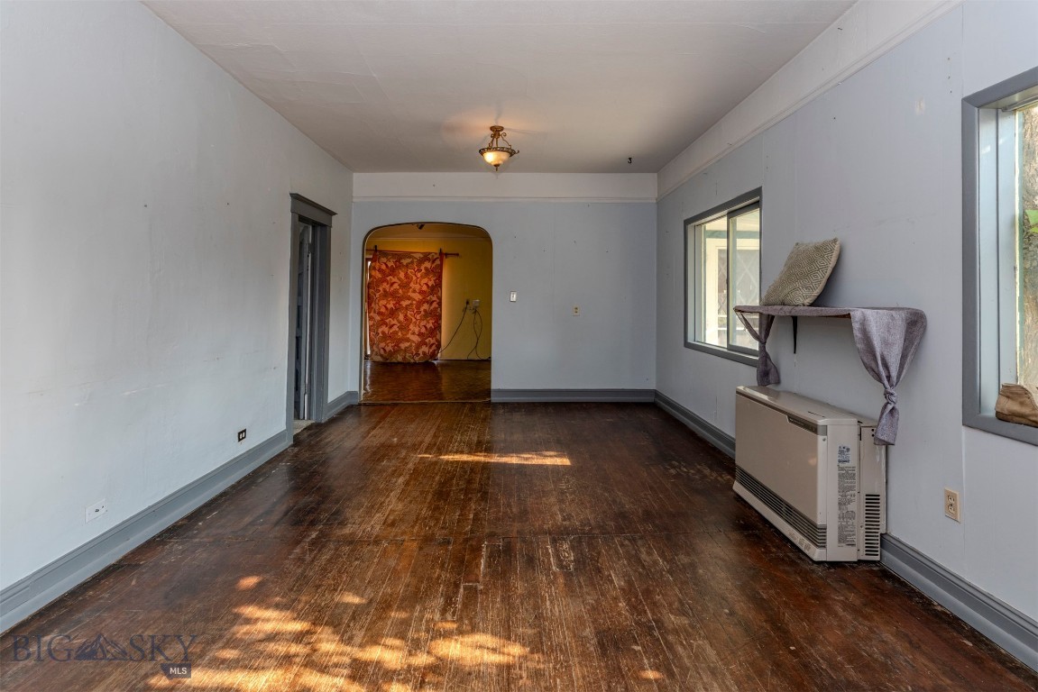 110 3rd Street W Property Photo 20