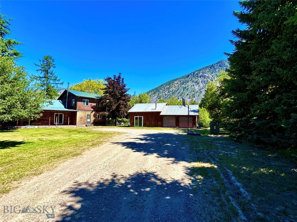 1484 River Road W Property Photo 1