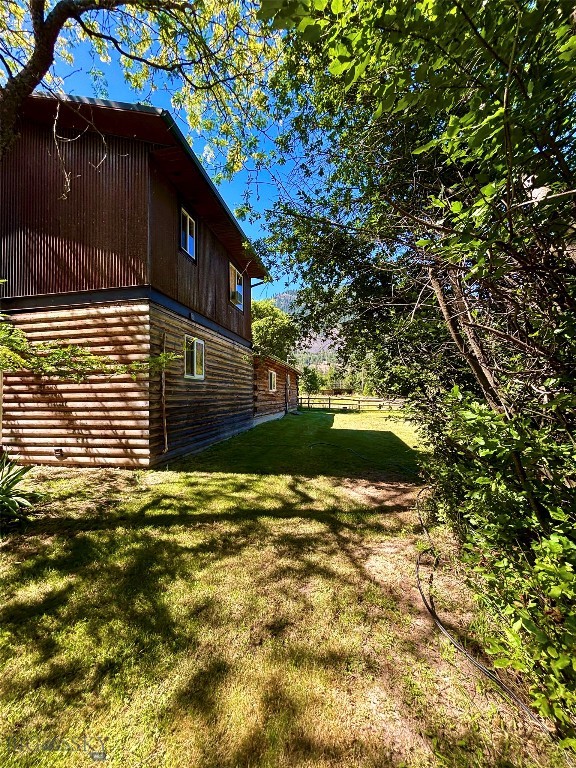 1484 River Road W Property Photo 24