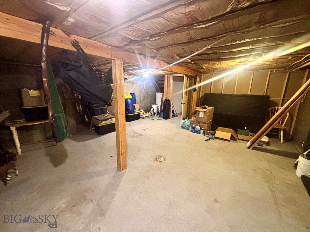 1484 River Road W Property Photo 90