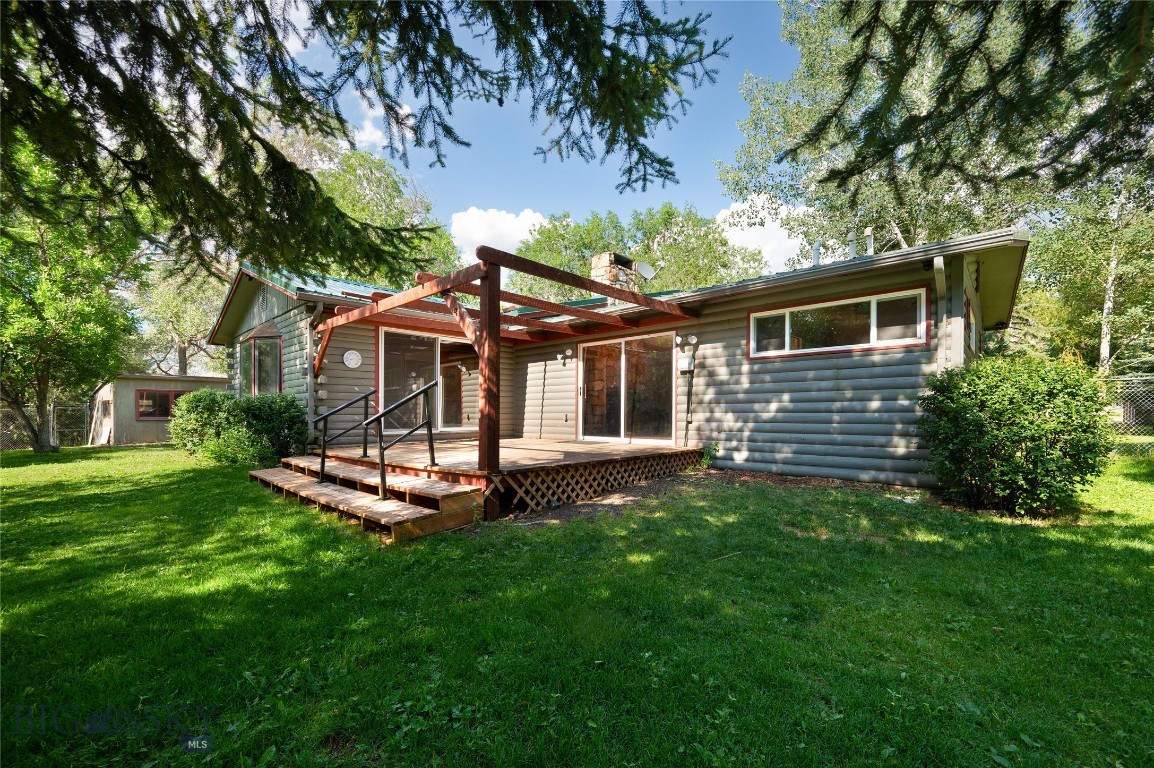 1045 Us Highway 89 S Property Photo 2