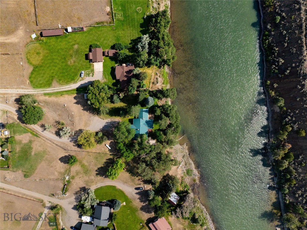 1045 Us Highway 89 S Property Photo 6